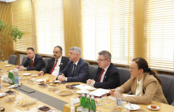 Macarıstanın Azərbaycandakı səfiri və Budapeşt Texnologiya və İqtisadiyyat Universitetinin rektoru BDU-da