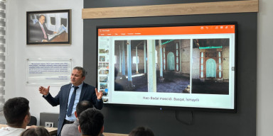 BDU-da “Şəhərsalma və Memarlıq İli” çərçivəsində ustad dərsi