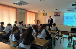 BDU-nun nəzdində “Gənc istedadlar” liseyində Ekoloji Bilik Gününə həsr olunmuş maarifləndirici seminar