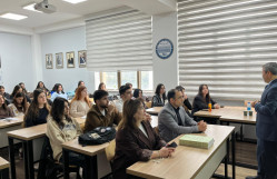 BDU-nun nəzdində “Gənc istedadlar” liseyində Ekoloji Bilik Gününə həsr olunmuş maarifləndirici seminar