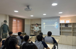 BDU-nun nəzdində “Gənc istedadlar” liseyində Ekoloji Bilik Gününə həsr olunmuş maarifləndirici seminar