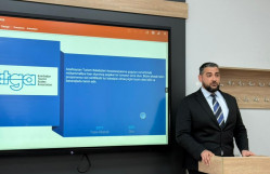 “Gələcəyin Bələdçiləri” mövzusunda görüş