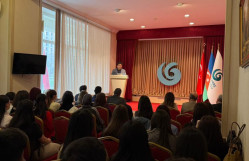 “Türk dili və türkologiya üzrə qlobal konfrans silsiləsi”