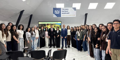 BDU tələbələri işğaldan azad edilmiş ərazilərdəki tarixi abidələrin vəziyyəti ilə bağlı məlumatlandırılıb