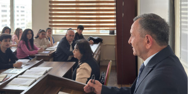 Arxeologiya və etnoqrafiya kafedrasının təşkilatçılığı ilə “Azərbaycan xalqının ibtidai inancları və onun müasir məişətdə yeri” mövzusunda ustad dərsi keçirilmişdir