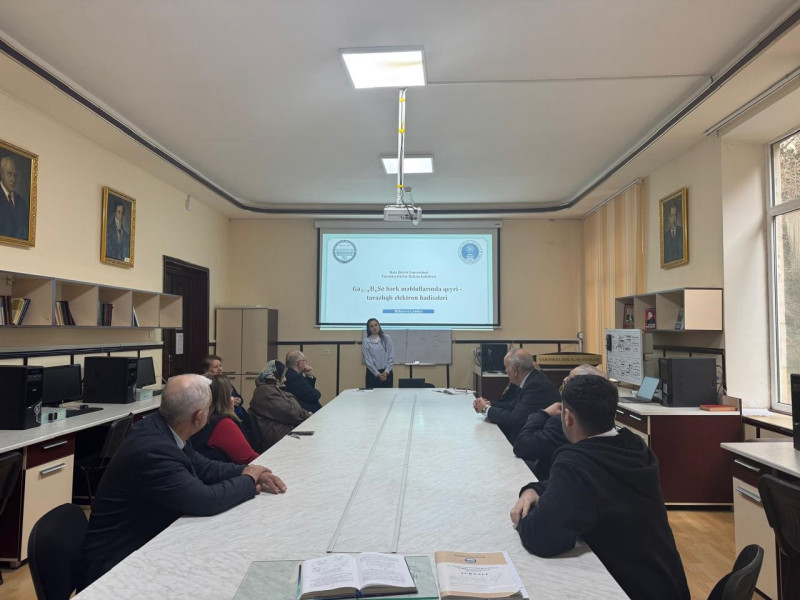 Yarımkeçiricilər fizikası kafedrasının elmi seminarı keçirilib