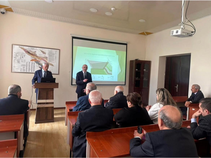 Bakı Dövlət Universitetinin Geologiya fakültəsində “Şəhərsalma və Memarlıq İli” çərçivəsində növbəti elmi seminar keçirilmişdir.