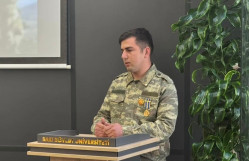 Bakı Dövlət Universitetinin  Geologiya fakültəsinin Tələbə Həmkarlar İttifaqı Komitəsi və “BDU könüllüləri” təşkilatının birgə təşkilatçılığı ilə Aprel döyüşlərinin 10 illiyi münasibətilə “Aprel Döyüşləri: Tarixi yaddaş, Milli Qürur və Zəfər ruhu” adlı tədbir keçirilib.