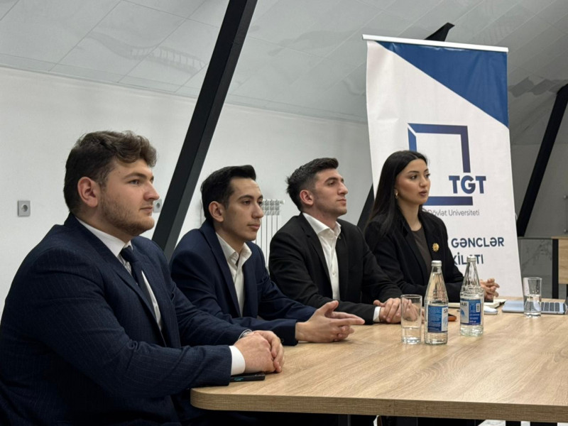 BDU-da “CareerPlus” İnkişaf Proqramına dair infosessiya