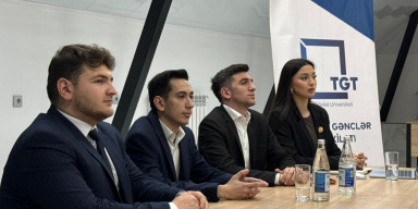 BDU-da “CareerPlus” İnkişaf Proqramına dair infosessiya