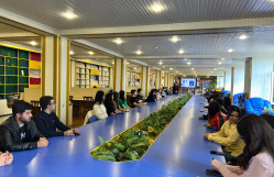 Biologiya fakültəsinin məzunları tələbələrə ikili diplom proqramları və dövlət təqaüdləri vasitəsilə xaricdə təhsil imkanları barədə seminar keçirib