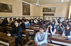 “Dünya Bioloqlar Günü”nə həsr olunmuş elmi seminar keçirilib