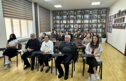 Cəfərova Tünzalənin təqdimatında elmi seminar keçirildi