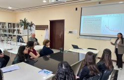 Analitik kimya kafedrasında elmi seminar keçirildi