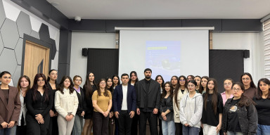 BDU tələbələri rəqəmsal marketinqlə bağlı məlumatlandırılıb