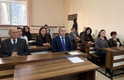 Elmi seminar keçirilib