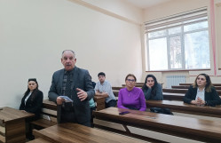 Elmi seminar keçirilib