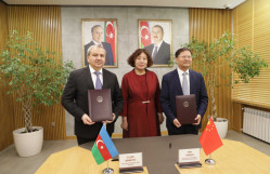 BDU və Pekin Kimya Texnologiyası Universiteti “Kimya” ixtisası üzrə ikili diplom proqramına dair müqavilə imzalayıb