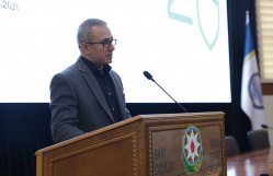 RİNN yanında Elektron Təhlükəsizlik Xidmətinin rəisi BDU-da ustad dərsi keçib: “Çoxqatlı təhlükəsizlik arxitekturası”