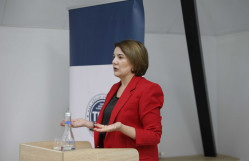 BDU-da “Danışır təcrübə” layihəsinin növbəti qonağı “APA Holdinq”in prezidenti Vüsalə Mahirqızı olub