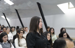 BDU-da “Danışır təcrübə” layihəsinin növbəti qonağı “APA Holdinq”in prezidenti Vüsalə Mahirqızı olub