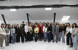 BDU-da “Danışır təcrübə” layihəsinin növbəti qonağı “APA Holdinq”in prezidenti Vüsalə Mahirqızı olub