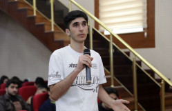 Bakı Dövlət Universitetində “Çoxqatlı təhlükəsizlik arxitekturası” mövzusunda Ustad dərs keçirilmişdir