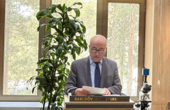 Bakı Dövlət Universitetində (BDU) “22 Aprel - Beynəlxalq Yer Günü”nə həsr olunmuş Geologiya, Ekologiya və torpaqşünaslıq və Coğrafiya fakültələrinin “BDU könüllüləri” təşkilatının təşəbbüsü ilə maarifləndirici tədbir keçirilib.