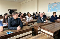 BDU-da elmi seminar: “Süni intellekt alqoritmləri vasitəsilə rəqsdə milli elementlərin aşkarlanması”