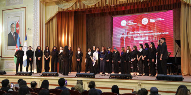 BDU-nun Mədəniyyət-yaradıcılıq Mərkəzinin xor kollektivinin konserti