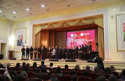 BDU-nun Mədəniyyət-yaradıcılıq Mərkəzinin xor kollektivinin konserti