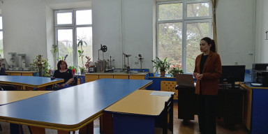 Optika və molekulyar fizika kafedrasının elmi seminarı keçirilib