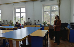 Optika və molekulyar fizika kafedrasının elmi seminarı keçirilib