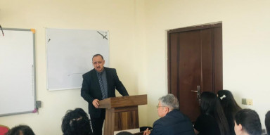 Tarix fakültəsində A.A.Bakıxanov adına Tarix və Etnologiya İnstitutunun elmi işlər üzrə direktor müavini, t.e.d., dosent İlqar Vahid oğlu Niftəliyevin ustad dərsi keçirilmişdir