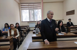 Elmi seminar keçirilib