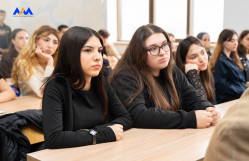 Süni intellekt savadlığı təlimi