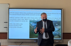 Birgə elmi seminarda atom nüvələrinin mərkəzi toqquşmalarının təcrübi tədqiqi barədə danışılıb