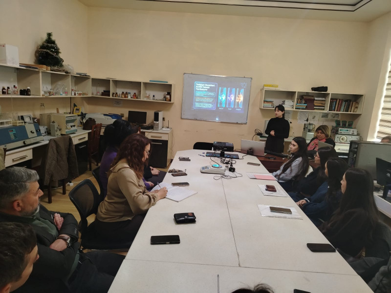 “Maddə quruluşu” kafedrasının elmi seminarı keçirilib