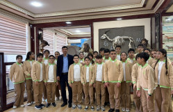 Kimya-biologiya təmayüllü Respublika liseyinin şagirdləri BDU-da