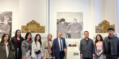 TƏLƏBƏLƏRİMİZ DƏMİRYOL MUZEYİNDƏ