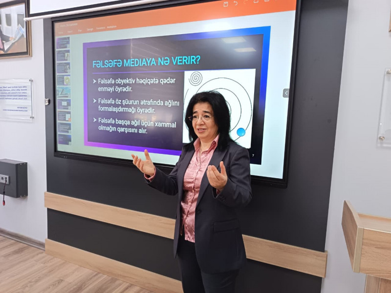 “Müasir fəlsəfi konsepsiyanın mediada təzahürü”