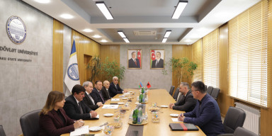 Albaniyanın Azərbaycandakı fövqəladə və səlahiyyətli səfiri Besart Kadia BDU-da olub