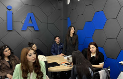 BDU-da "Professor Nəsir İmanquliyev dərsləri": Əməkdar jurnalist Elçin Şıxlı ilə görüş