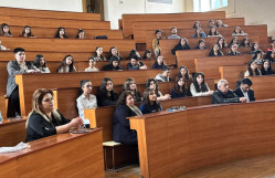 Prof. Hikmət Əlizadə ustad dərsi apardı