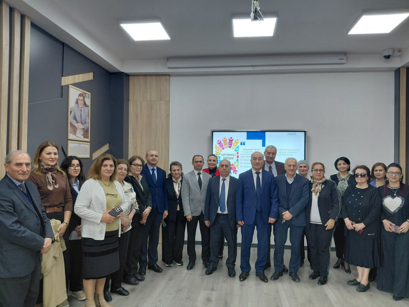 Coğrafiya İnstitutunun direktoru vəzifəsini icra edən Zaur İmrani BDU tələbələrinə ustad dərsi keçib