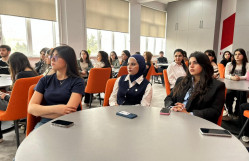BDU-da “Məzunun izində” layihəsi: WUF13 Əməliyyat Şirkətinin mütəxəssisi Nərmin Tahirli ilə görüş