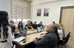 “Media keyfiyyəti və alqoritmik jurnalistika: Azərbaycan xəbər məkanında risklər və imkanlar” mövzusunda elmi seminar