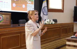 BDU-da arxeologiyada fiziki-kimyəvi analiz metodlarına dair elmi seminar