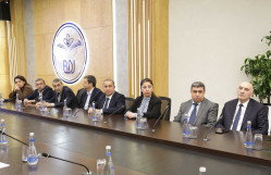 Milli Observatoriya ilə Bakı Dövlət Universiteti arasında əməkdaşlıq əlaqələri müzakirə olunub