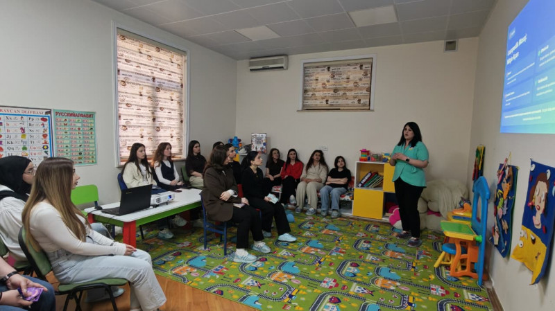 TƏLƏBƏLƏR "MELİOR KİDS" UŞAQ İNKİŞAF VƏ PSİXOLOGİYA MƏRKƏZİNDƏ PRAKTİKA KEÇİBLƏR